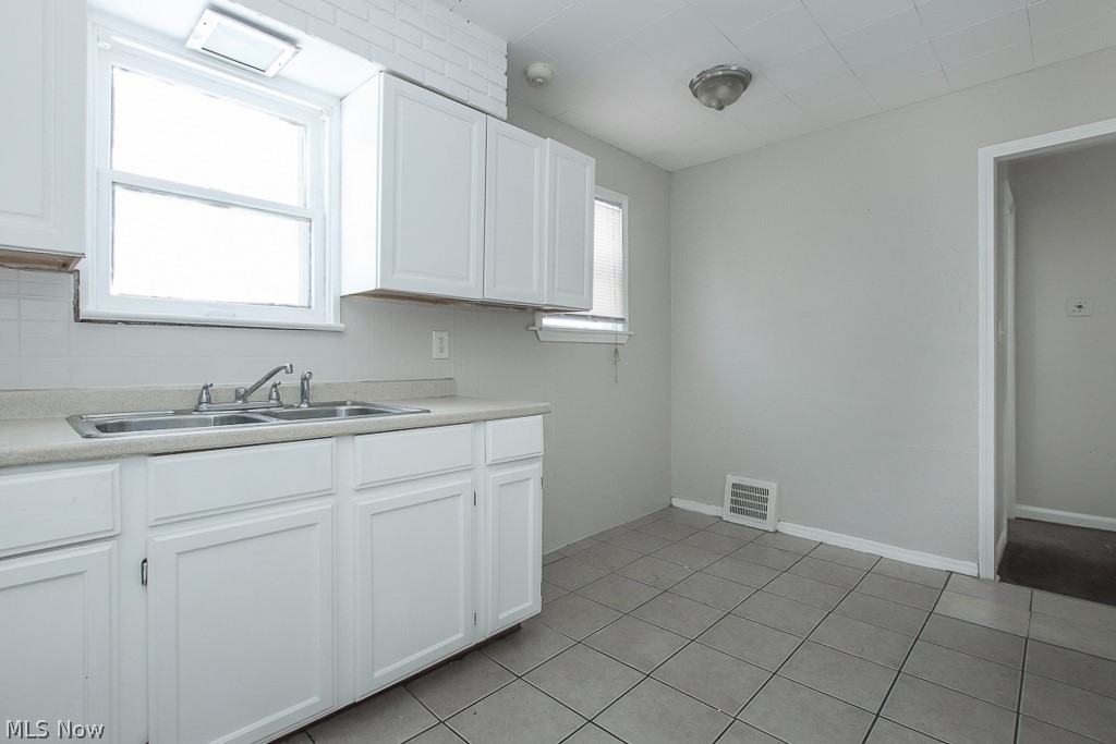 Maple Heights Companys - Residential Lease