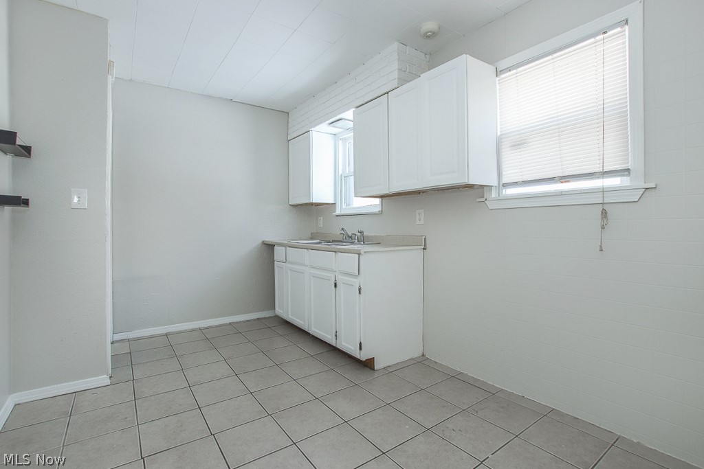 Maple Heights Companys - Residential Lease