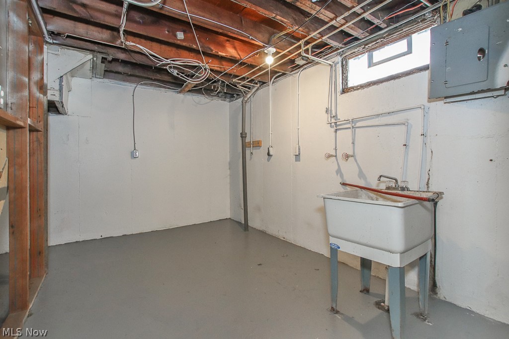 Maple Heights Companys - Residential Lease