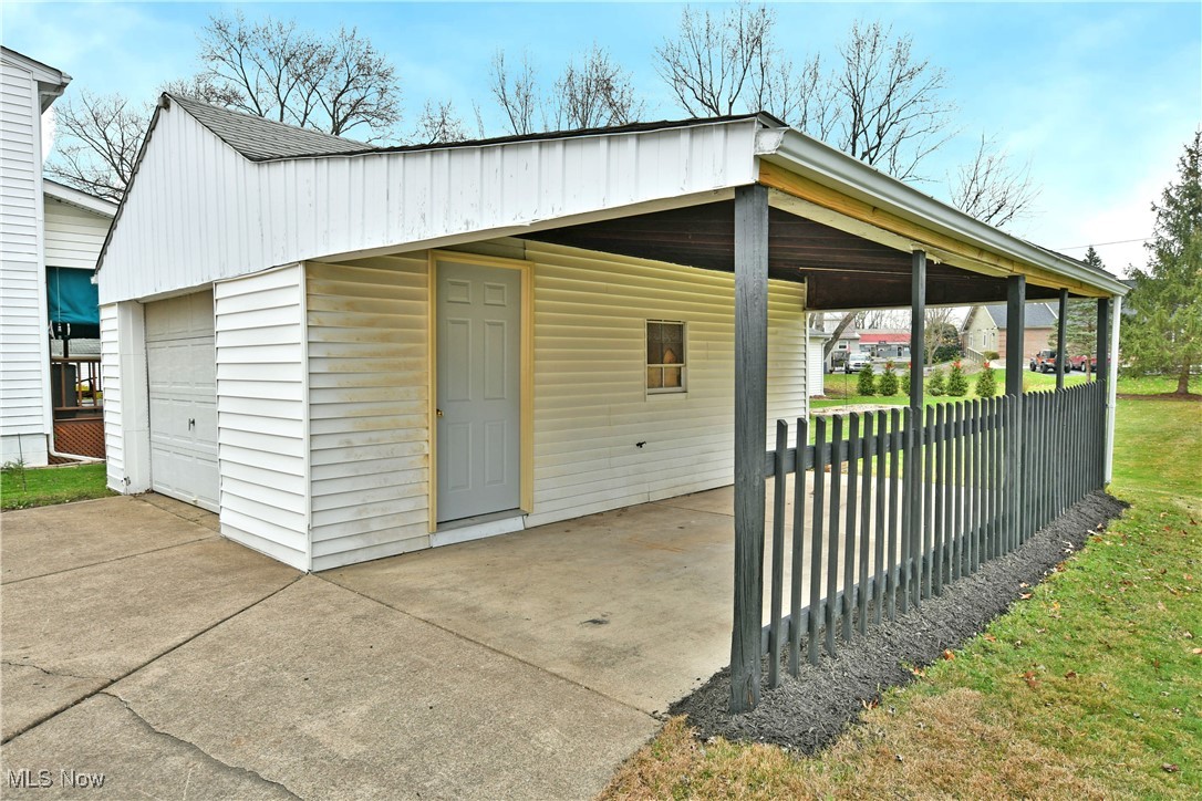 1701 Beechwood Street, Warren, Ohio image 8