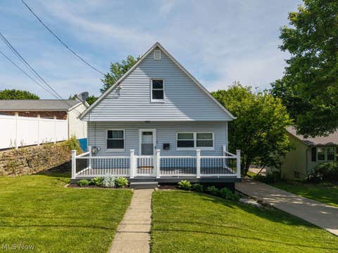 Photo for 498 Oak Street