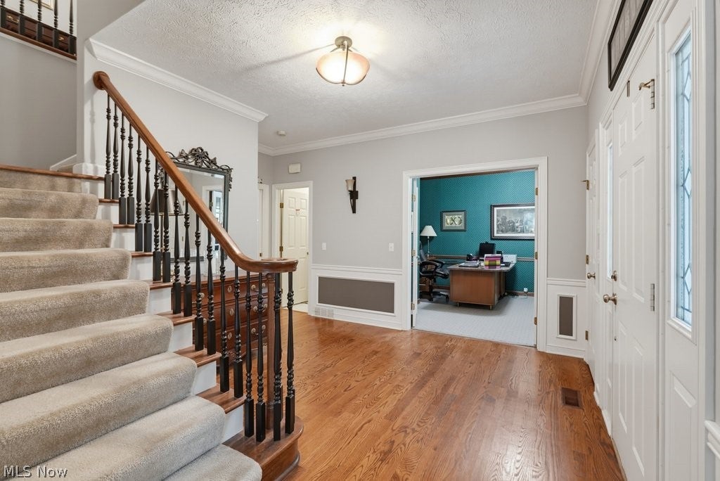 6460 Laura Lane