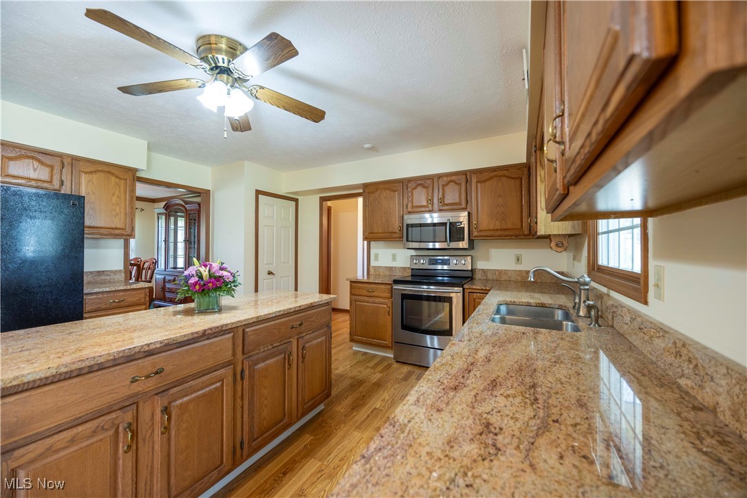 24928 Copopa Trail, Columbia Station, Ohio image 5
