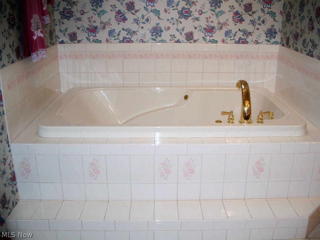 Sharonlee - Residential