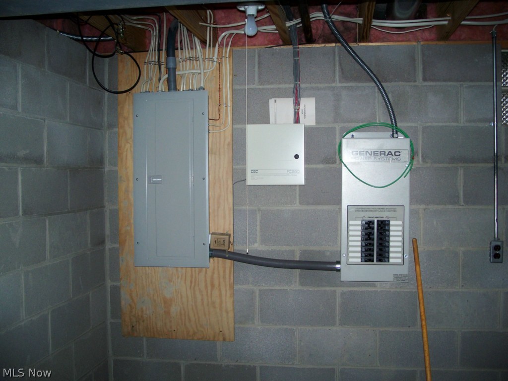 Sharonlee - Residential