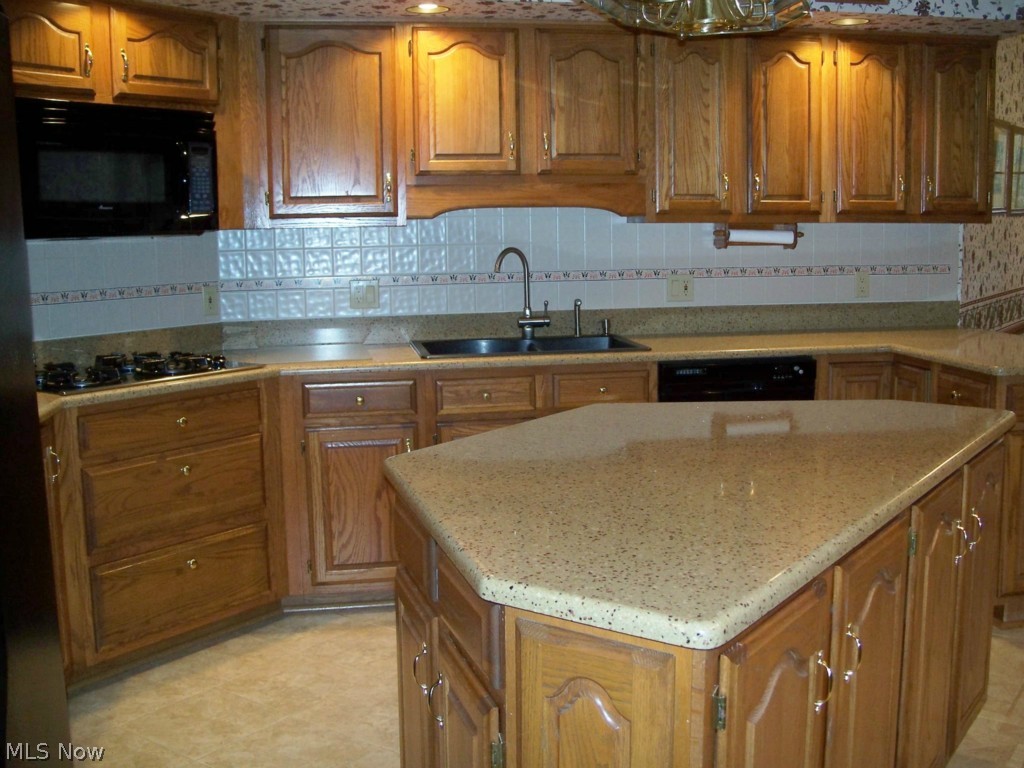 Sharonlee - Residential