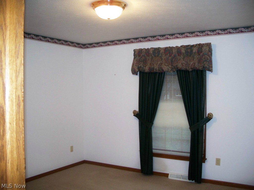 Sharonlee - Residential