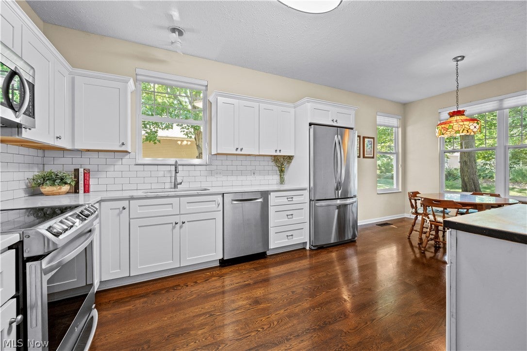 1936 Pembrooke Lane