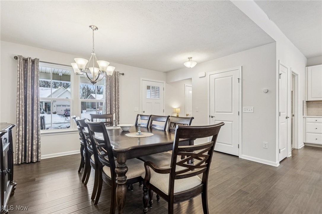 1951 E Woodland Drive