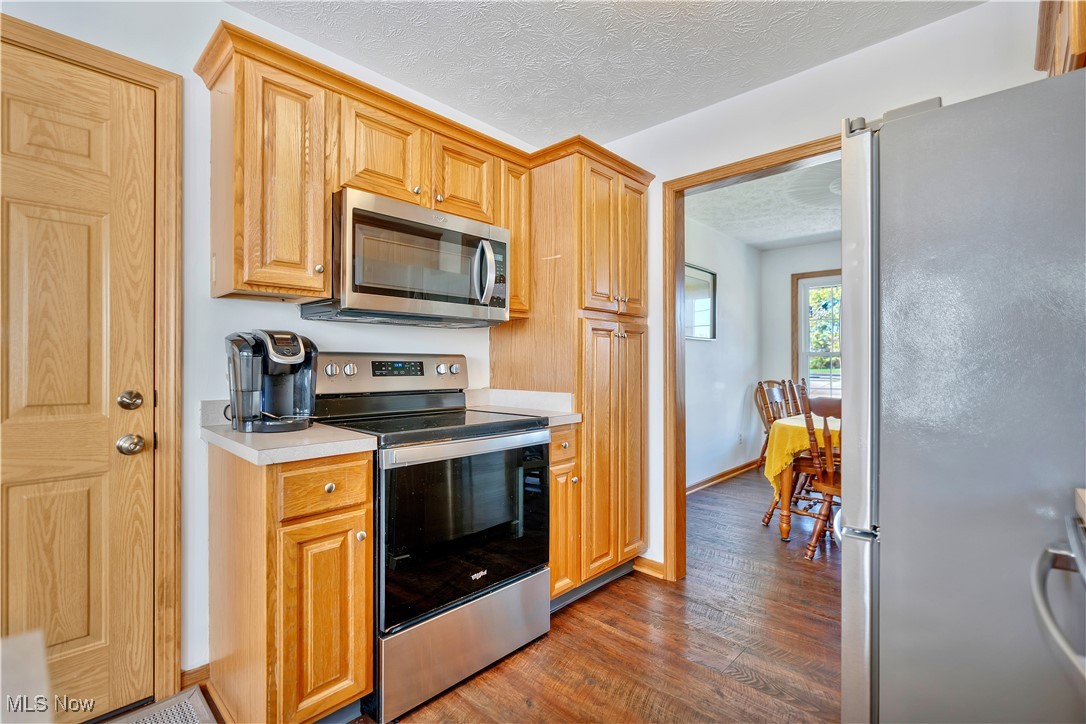 Cloverleaf West - Residential