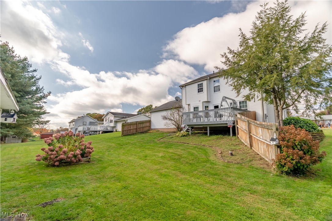 Cloverleaf West - Residential