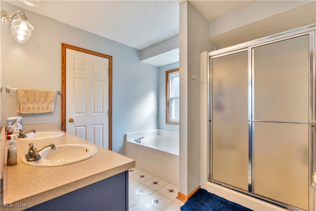 Cloverleaf West - Residential