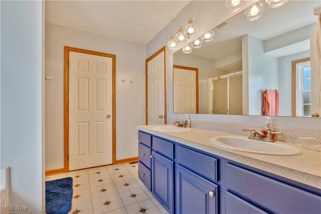 Cloverleaf West - Residential