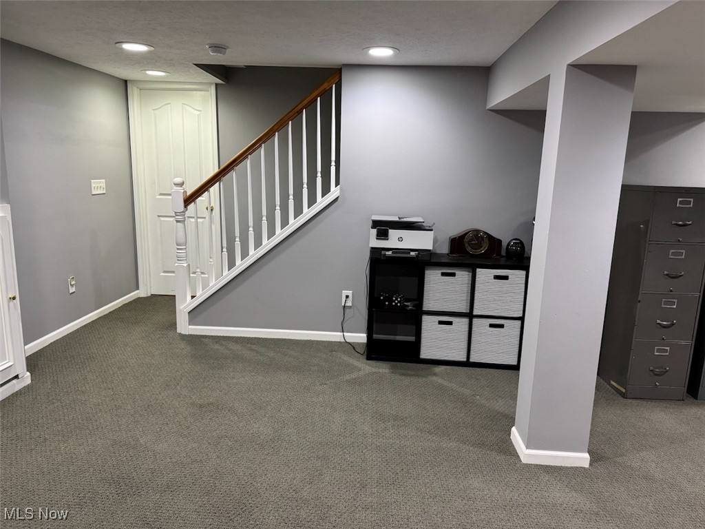 563 Larkspur Court, Medina, Ohio image 38