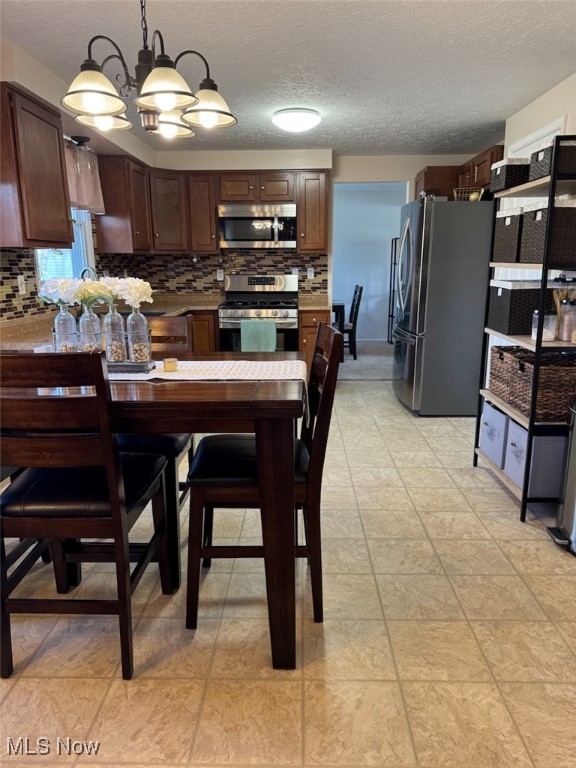 563 Larkspur Court, Medina, Ohio image 12