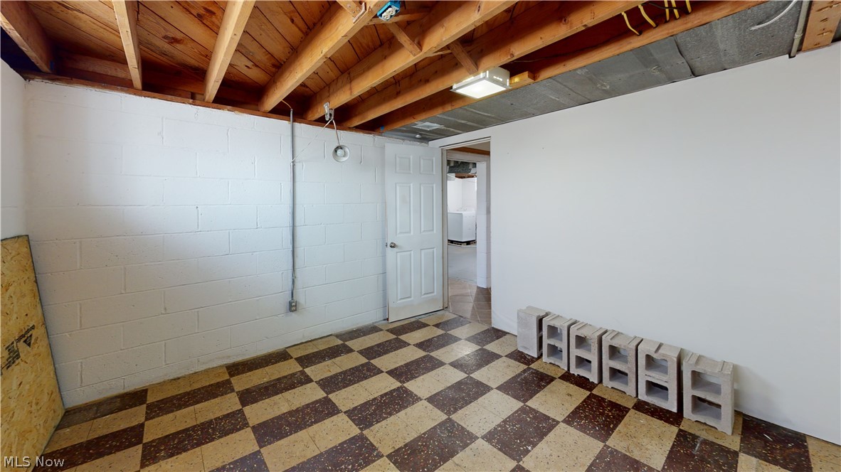 Howard Homes Sub - Residential