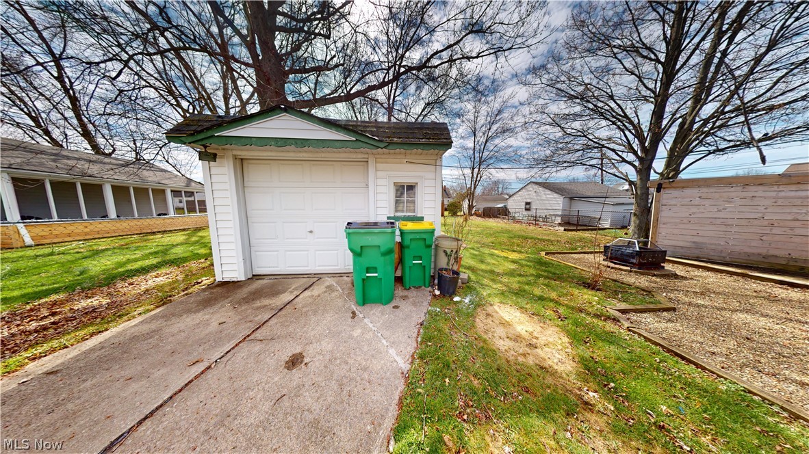 Howard Homes Sub - Residential