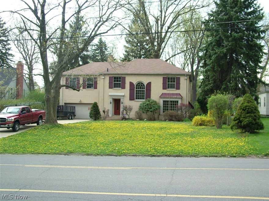 Stately colonial across from golf course, recently remodeled. First floor has beautiful circular stairway in foyer, living room with fireplace, formal dining room and remodeled kitchen which leads to an enclosed back porch/sun room and half bath. Second floor consists of 4 bedrooms - bedroom #2 is tandem with master bedroom and has wall of closets - one is cedar lined. There is also a master bath and a 2nd full bath.  Basement is partially finished.