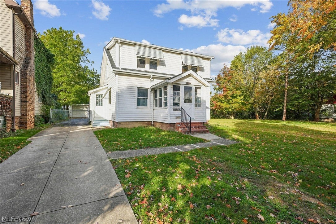 1476 Maplegrove Road