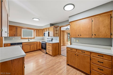 Tiny photo for 14009 S Main Street, Beloit, OH 44609 (MLS # 5254507)