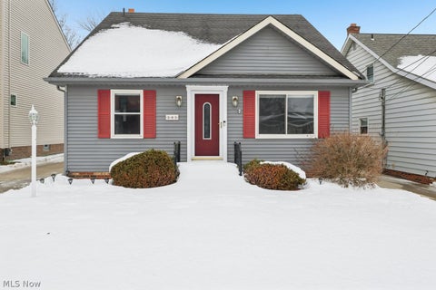 Photo for 541 Orchardview Avenue
