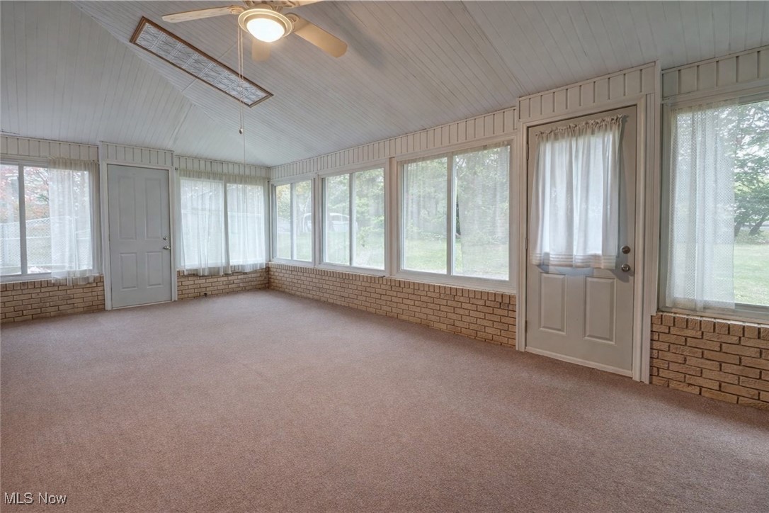 Em & R Myers 1 - Residential