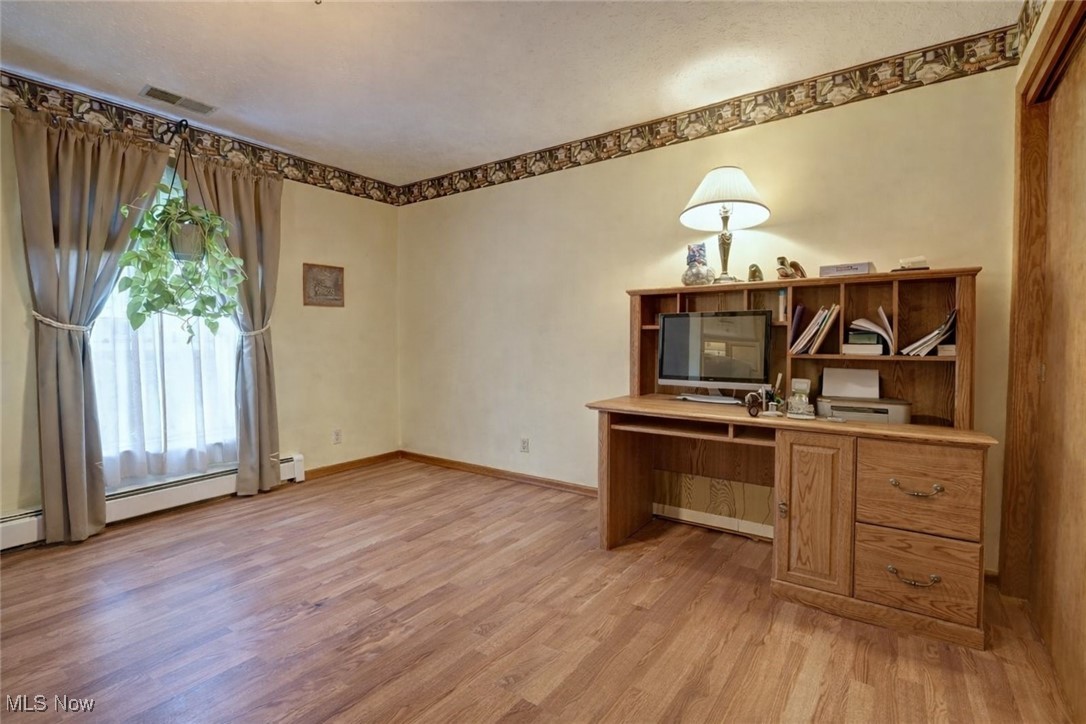 Em & R Myers 1 - Residential