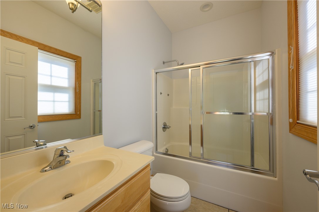 6240 Tim Drive, Wadsworth, Ohio image 39
