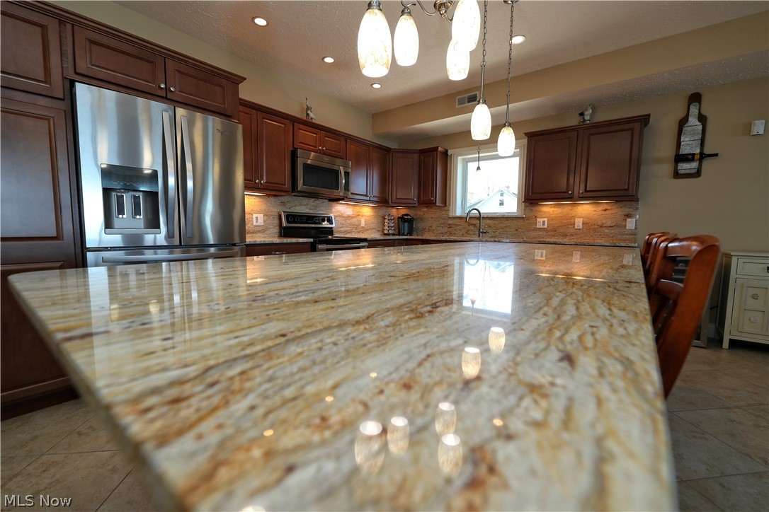 Lake Erie Vista Condo - Residential