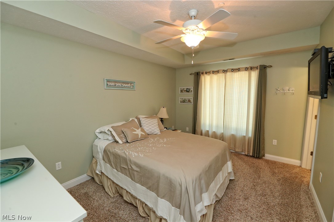 Lake Erie Vista Condo - Residential