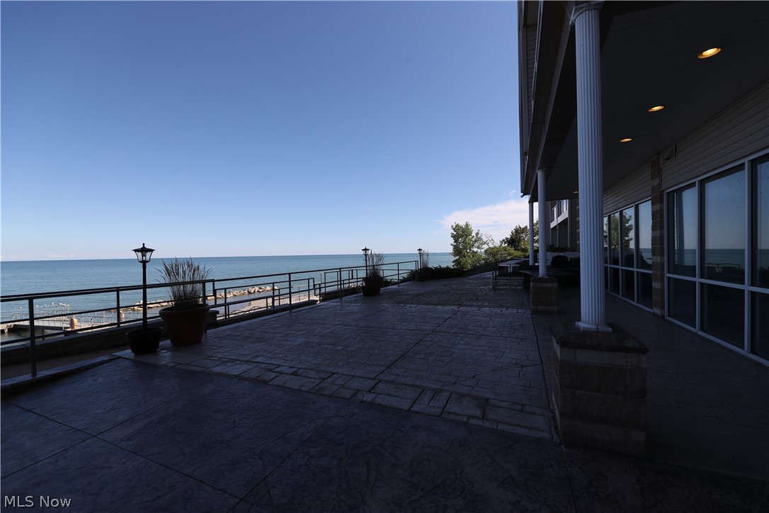Lake Erie Vista Condo - Residential