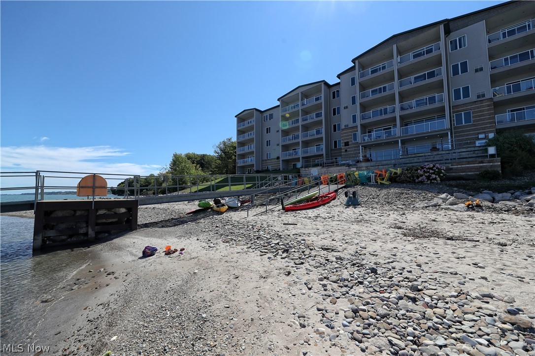 Lake Erie Vista Condo - Residential
