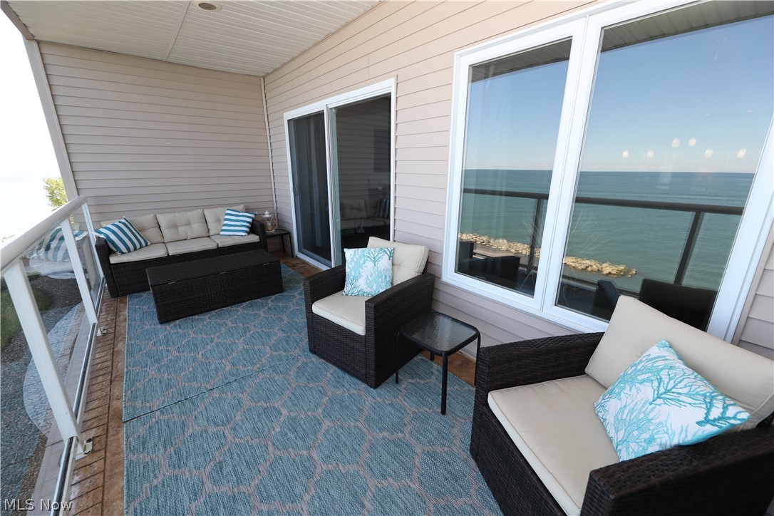 Lake Erie Vista Condo - Residential