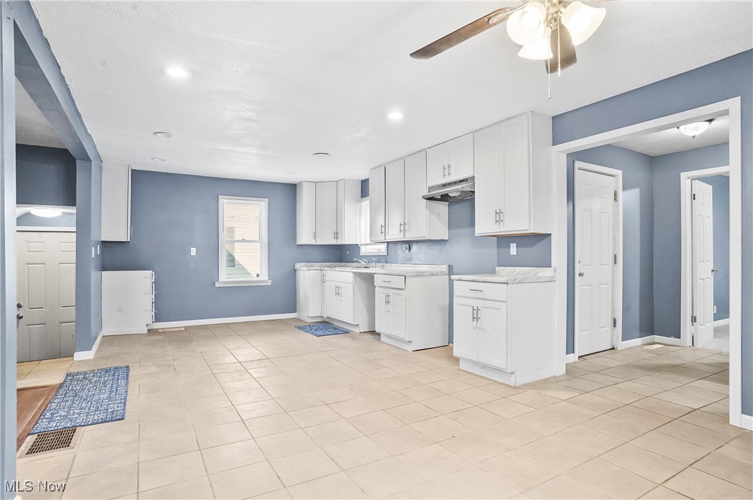 145 Homestead Drive, Youngstown, Ohio image 8