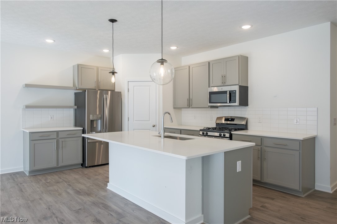 Hampshire Farms - Residential