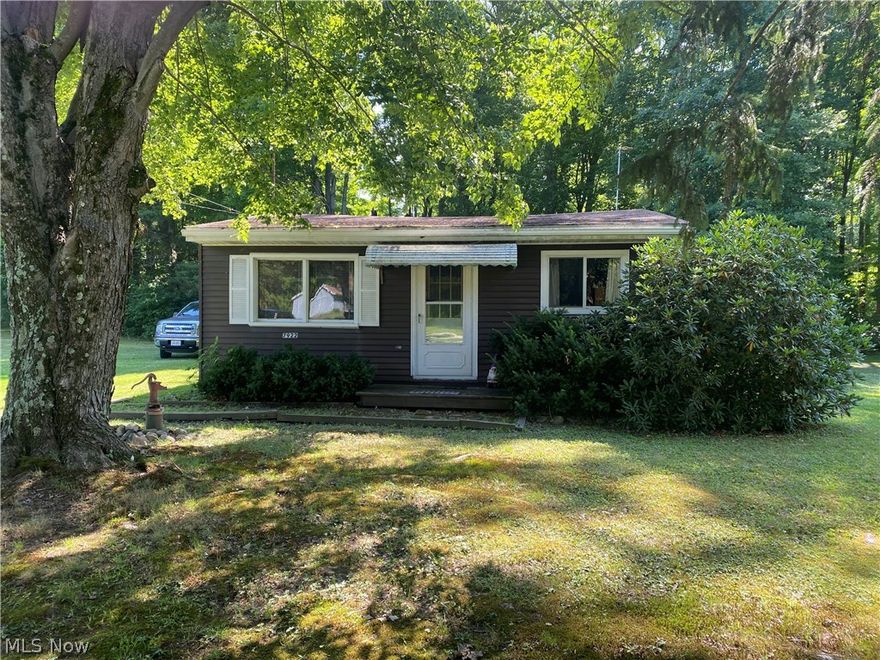 Situated on three spacious lots very close to Pymatuning Lake is this cozy two-bedroom cottage with a large attached seasonal room (perfect for family get-togethers   Sold fully furnished and in move-in condition.  Great for those vacation get-a-ways.  Call today to see this cozy cottage.