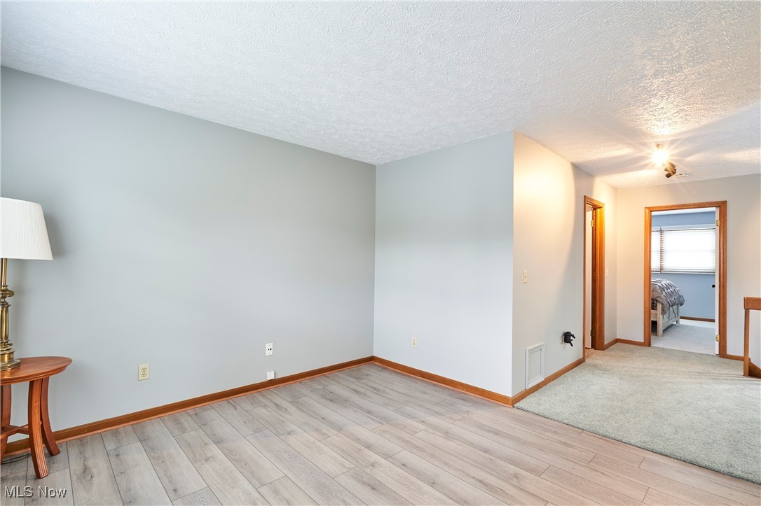 Grand Bay Brecksville - Residential