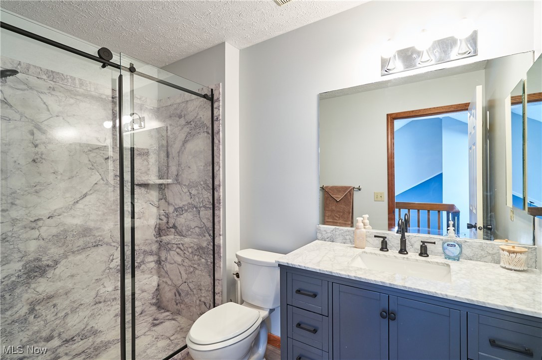 Grand Bay Brecksville - Residential