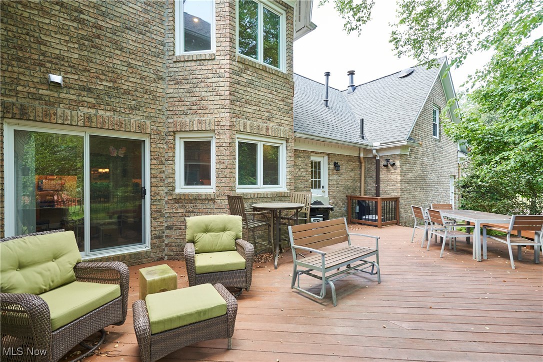 Bath, Ohio 44333, United States, 5 Bedrooms Bedrooms, ,6 BathroomsBathrooms,Residential,Active,167706