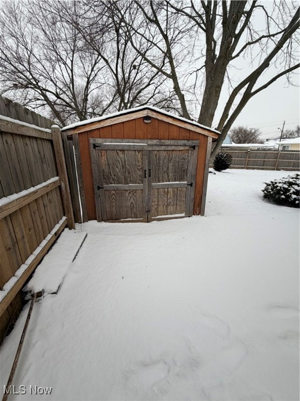 Photo of 5952 Delores Boulevard, Brook Park, OH 44142 (MLS # 5176971)