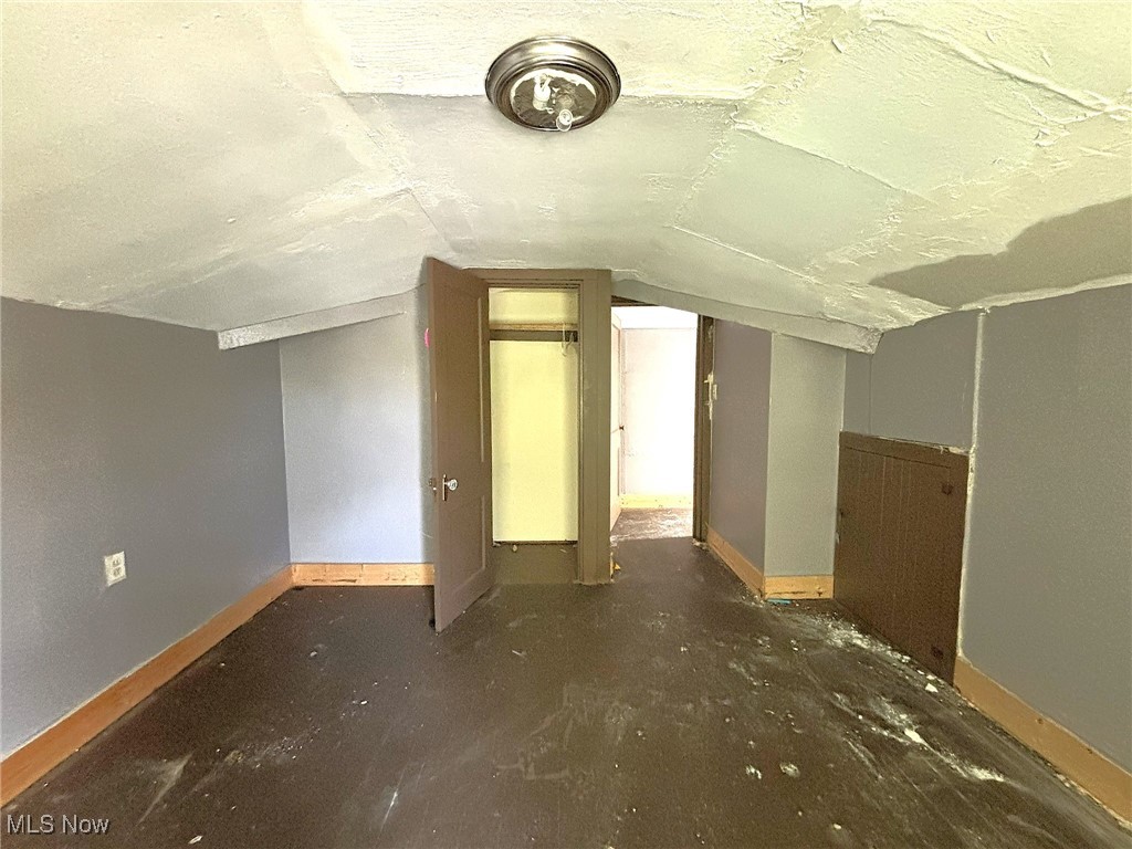 Greenleaf Realty Companys - Commercial Sale