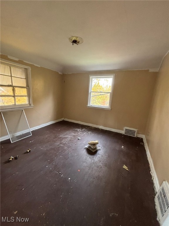 Greenleaf Realty Companys - Commercial Sale