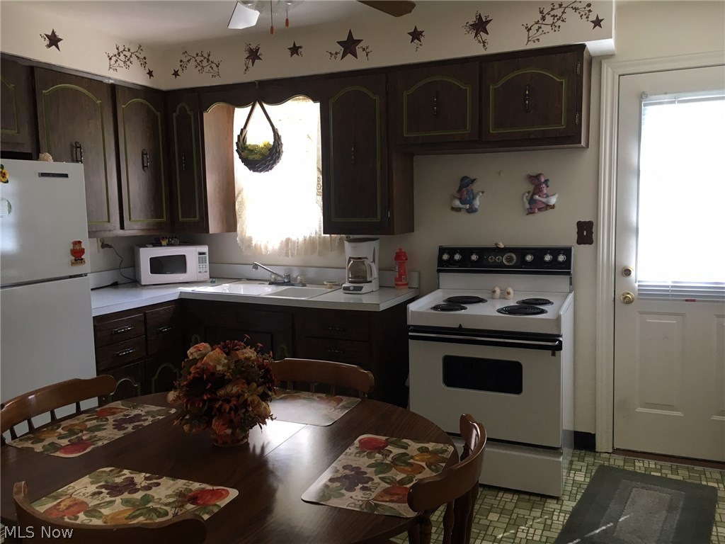 J SPAHNS'S - Residential