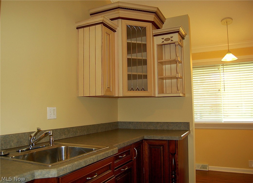 River Oaks Estates - Residential