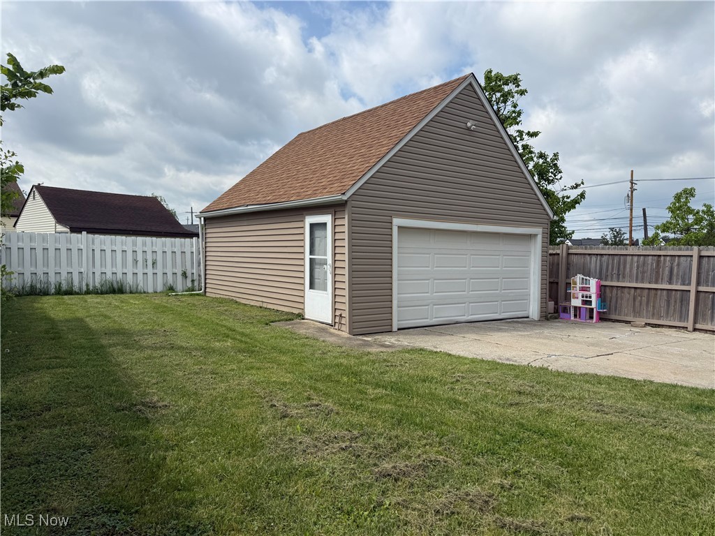 7101 Glencoe Avenue, Brooklyn, Ohio image 22