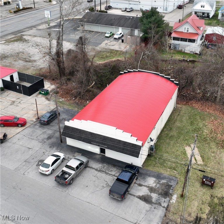 And Alley Mc Connell Adn - Commercial Sale