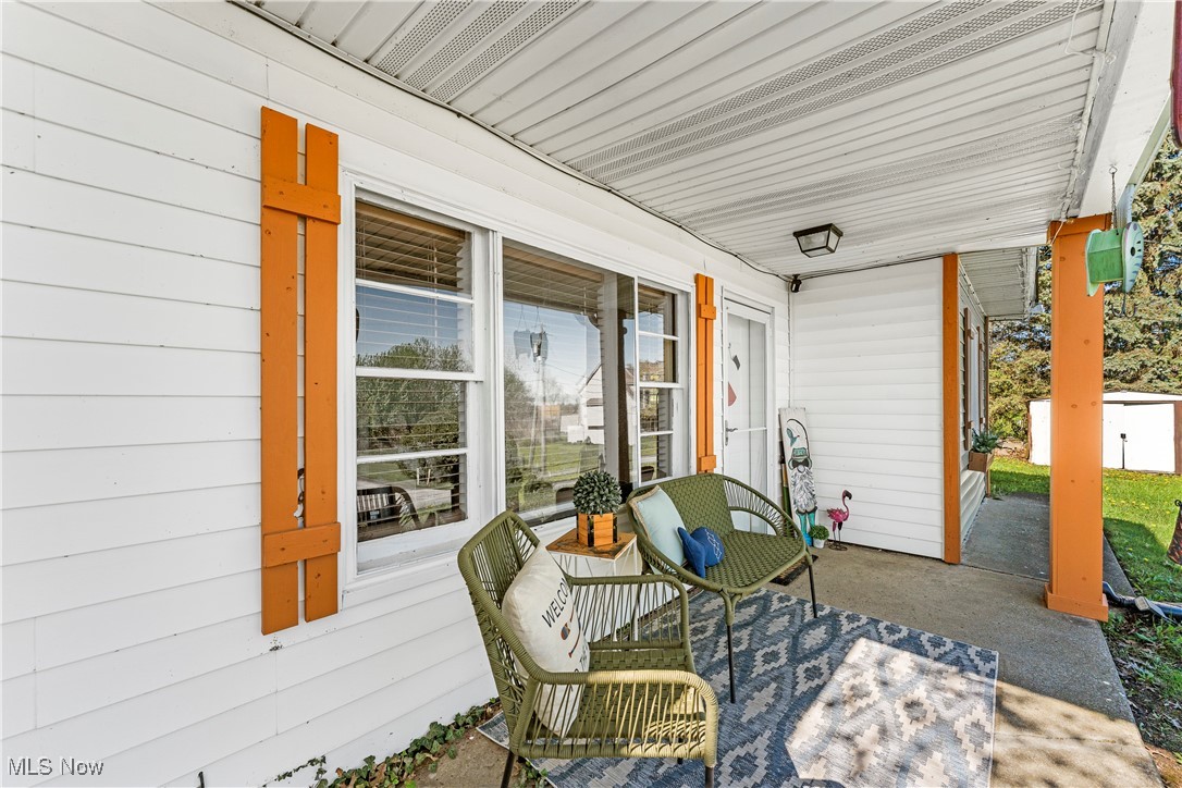 2400 Lakeside Drive, Lakemore, Ohio image 7