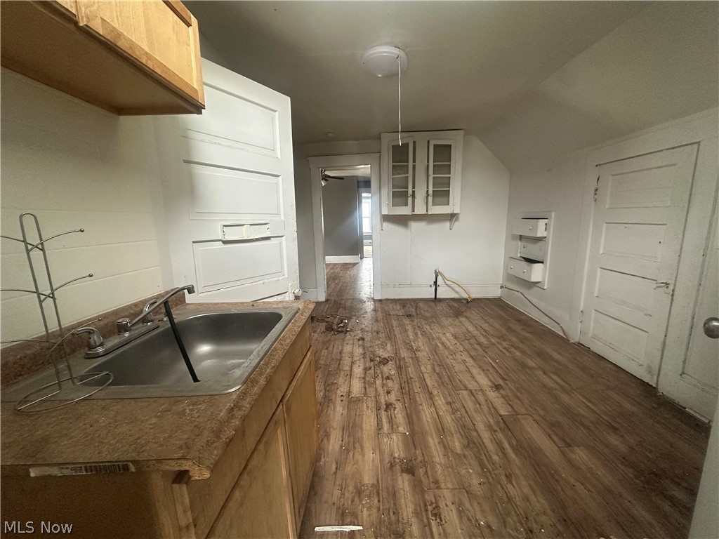 Hecker - Residential Income