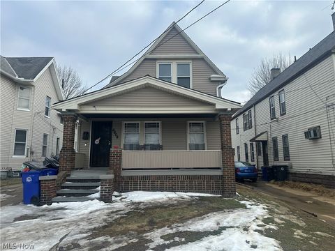 6404 Carl Avenue Cleveland OH 44103