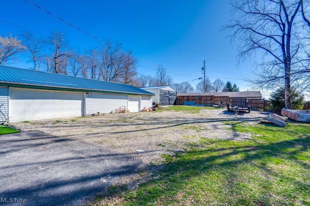 58379 Wintergreen Road, Senecaville, Ohio image 43